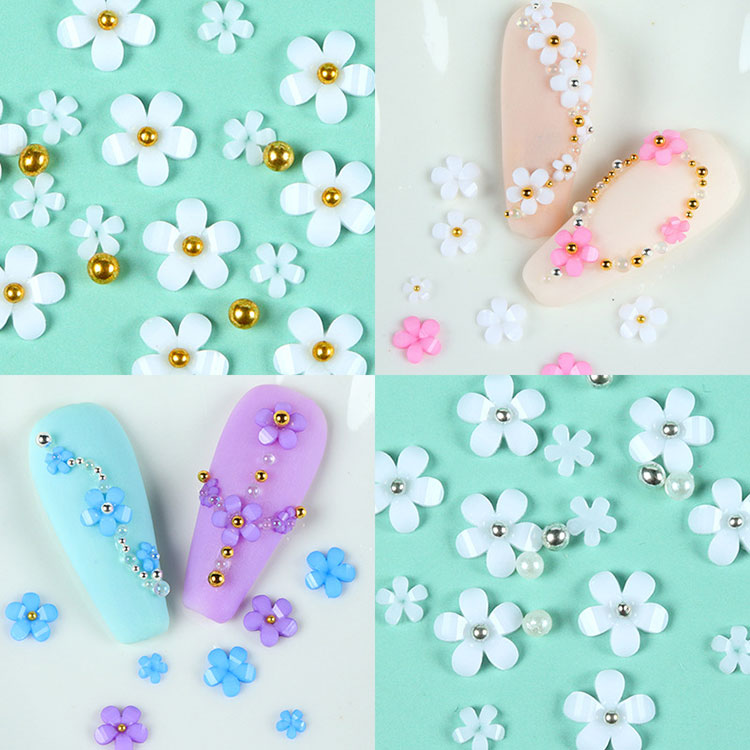 Virágos Nail Art kiegészítők
